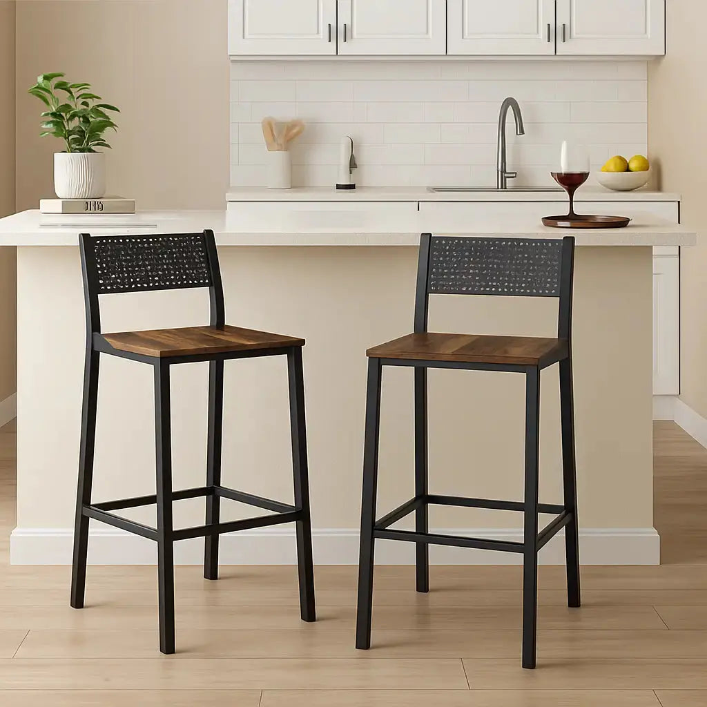 Chaise-de-bar-en-métal-et-bois-industriel-avec-dossier