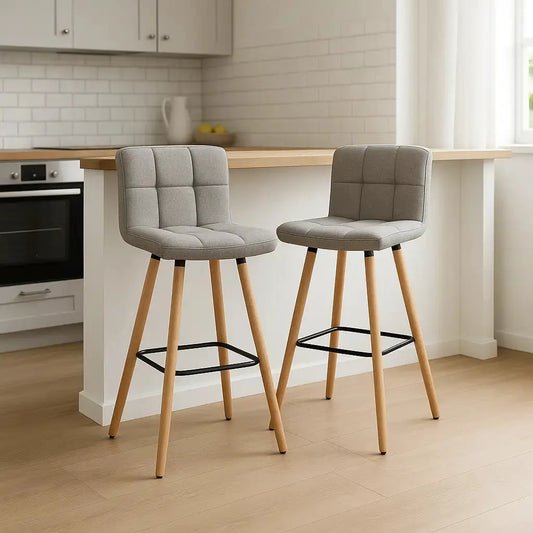 Tabourets de bar gris en bois 1