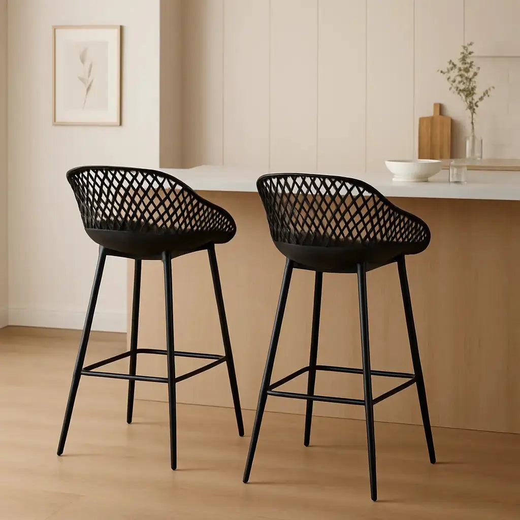 Tabourets de bar design à 4 pieds noir 1