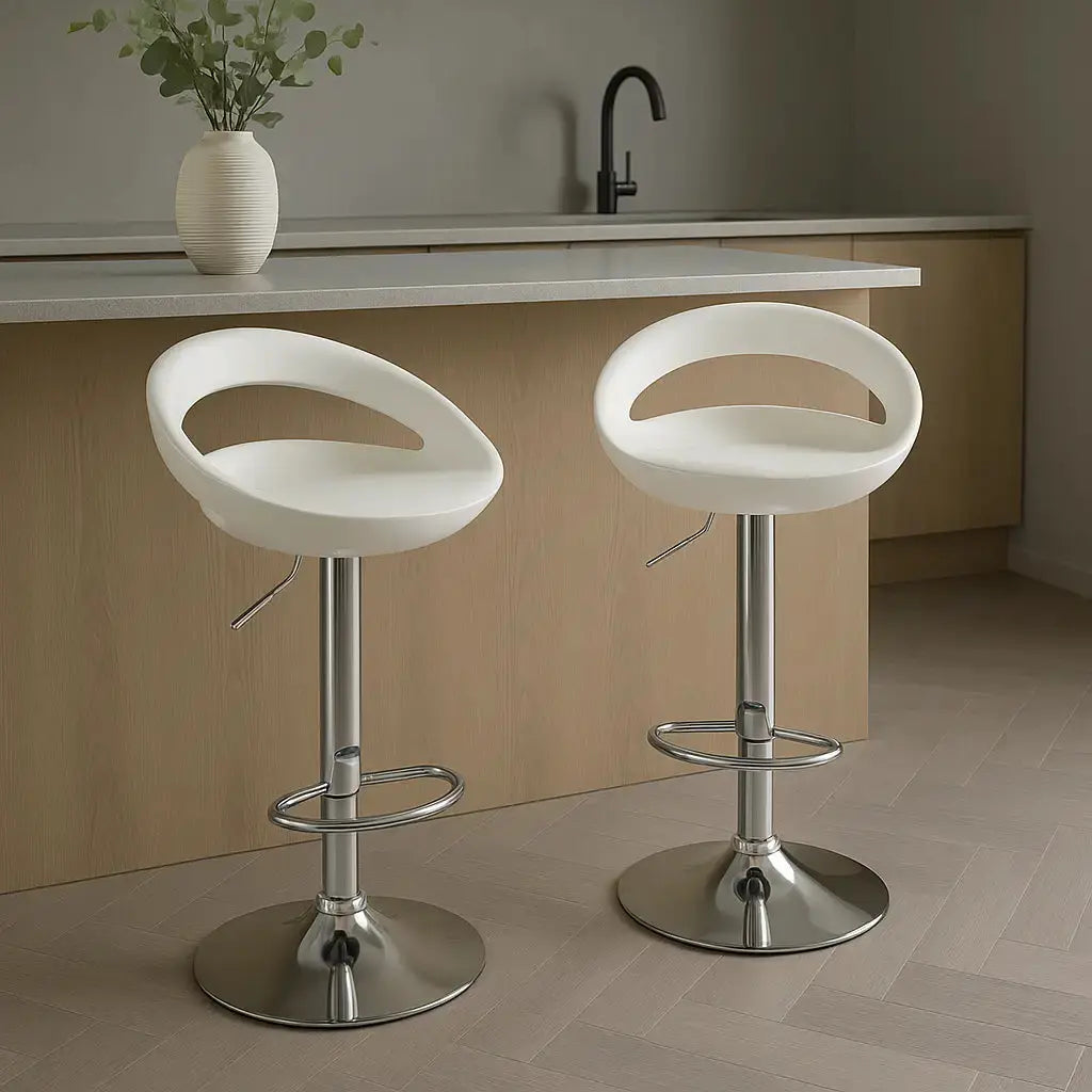 chaises-de-pivotant-style-industriel