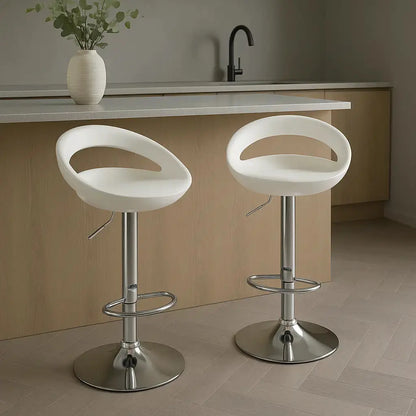 chaises-de-pivotant-style-industriel